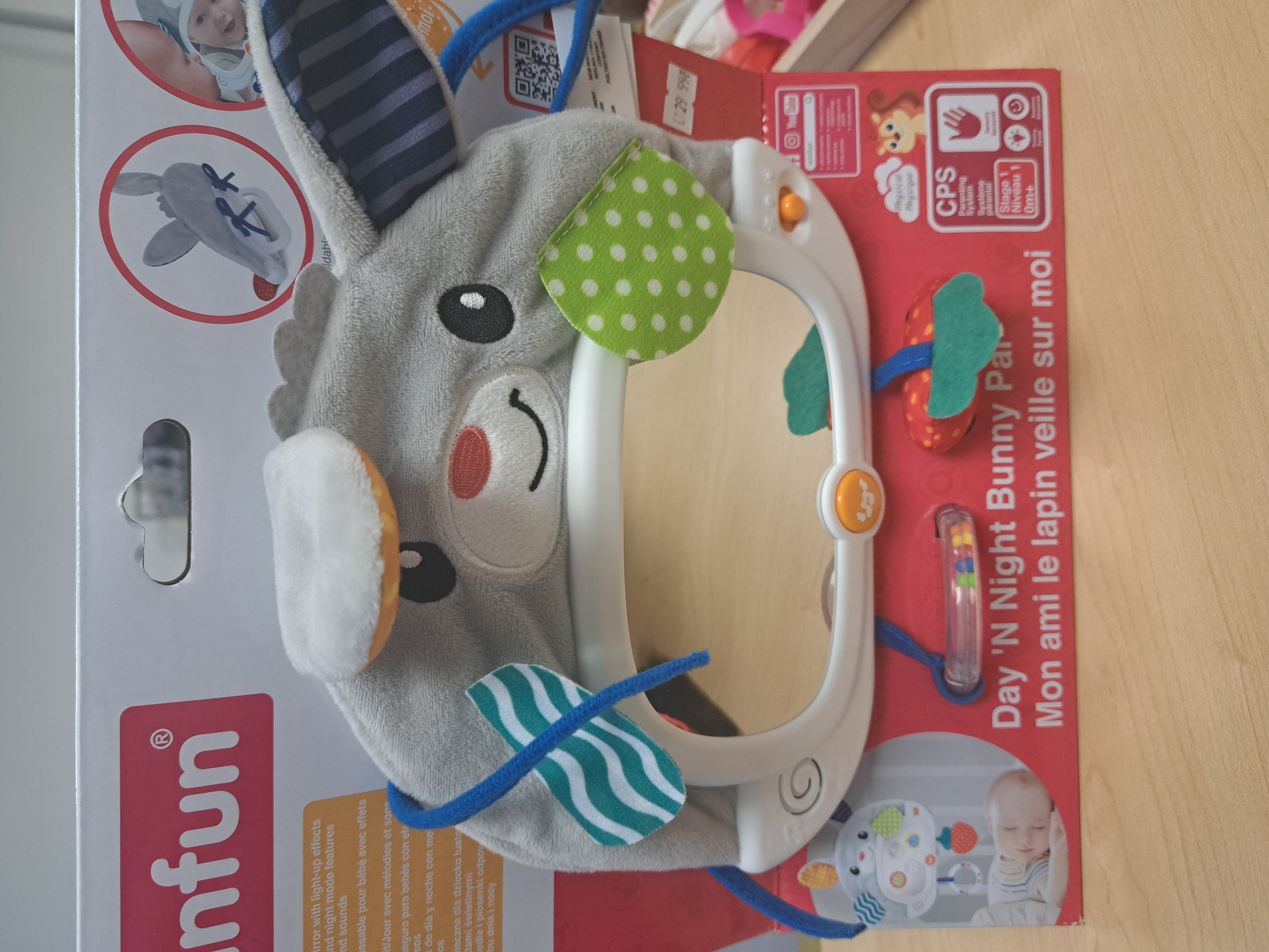 mon ami le lapin veille sur moi